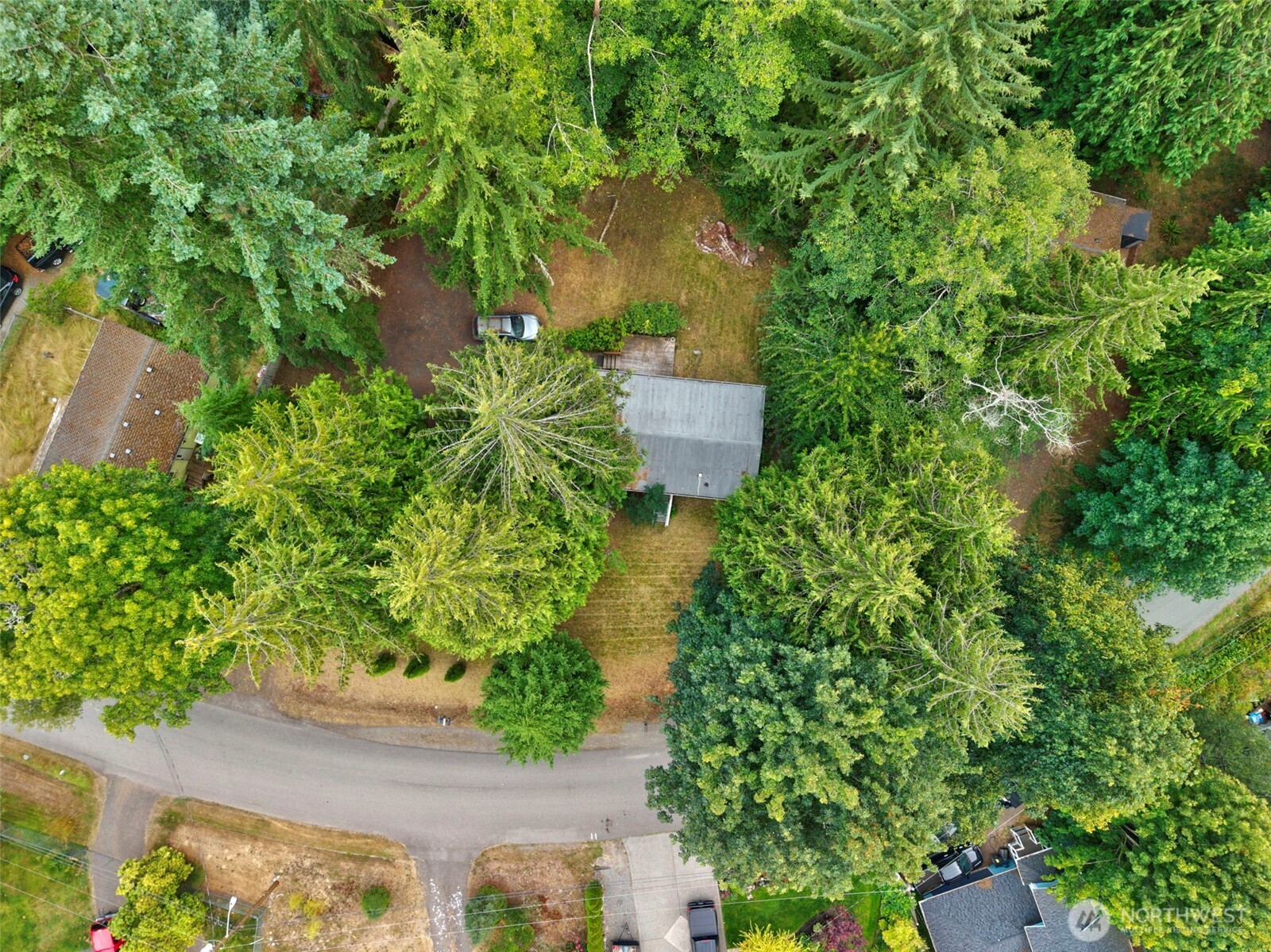 27648 Woodside Road NE