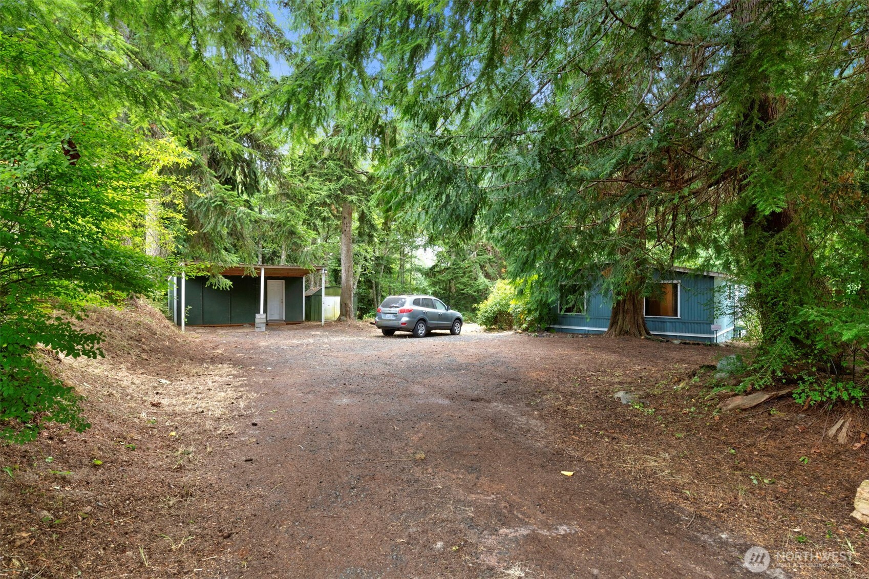 27648 Woodside Road NE