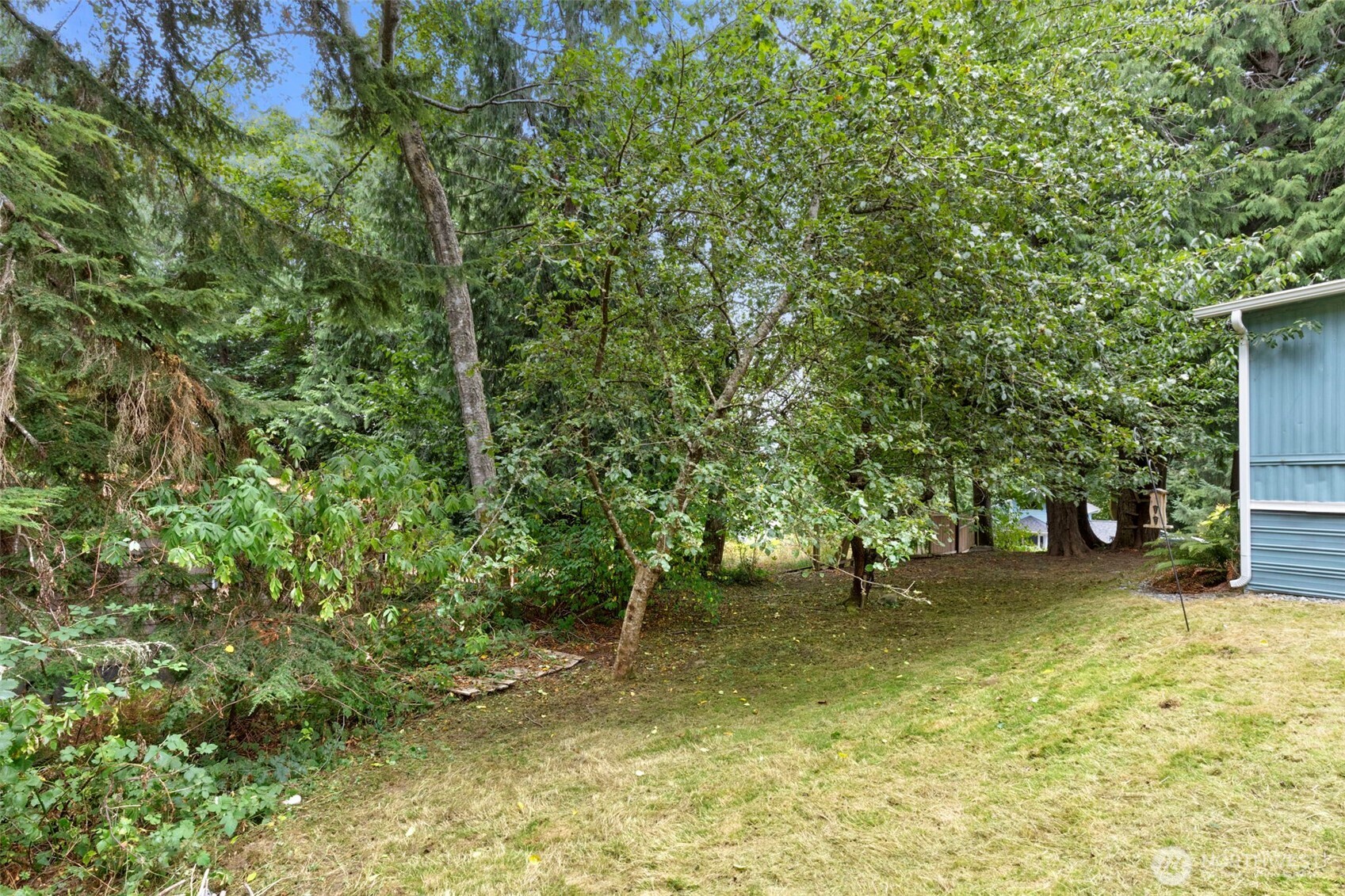 27648 Woodside Road NE