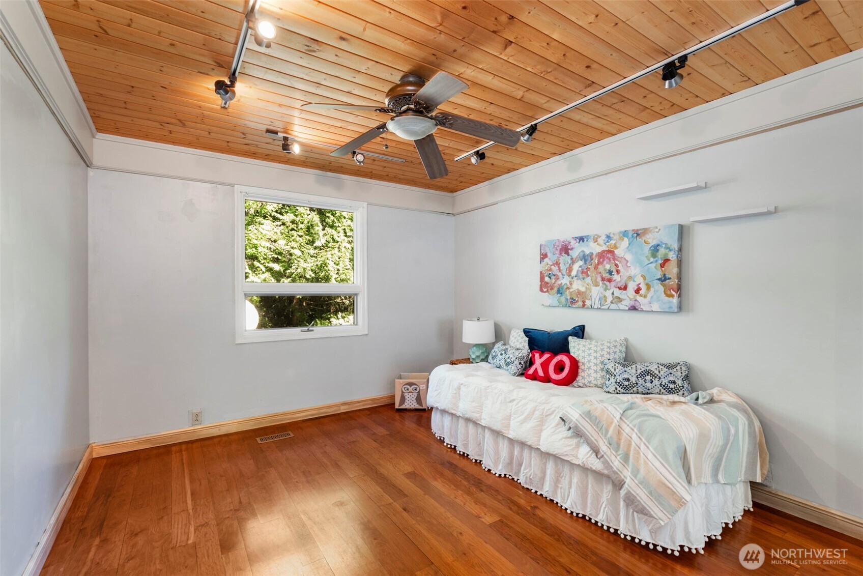 6353 NE Gratitude Way