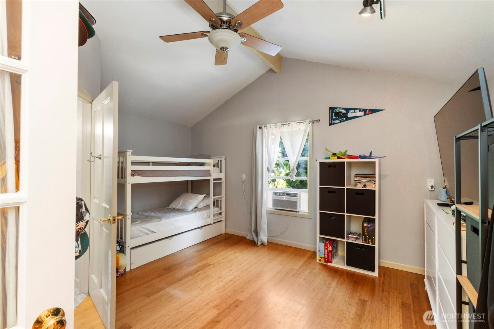 6353 NE Gratitude Way