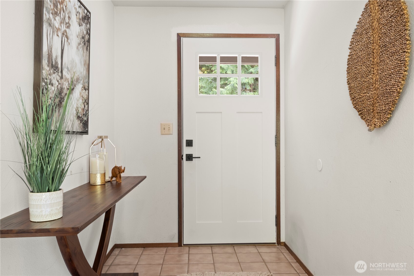 5821 NE Lincoln Road E