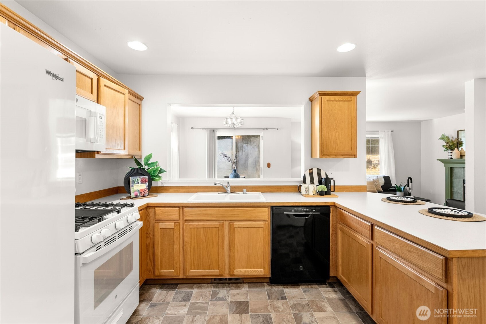 11051 Pansy Place NW