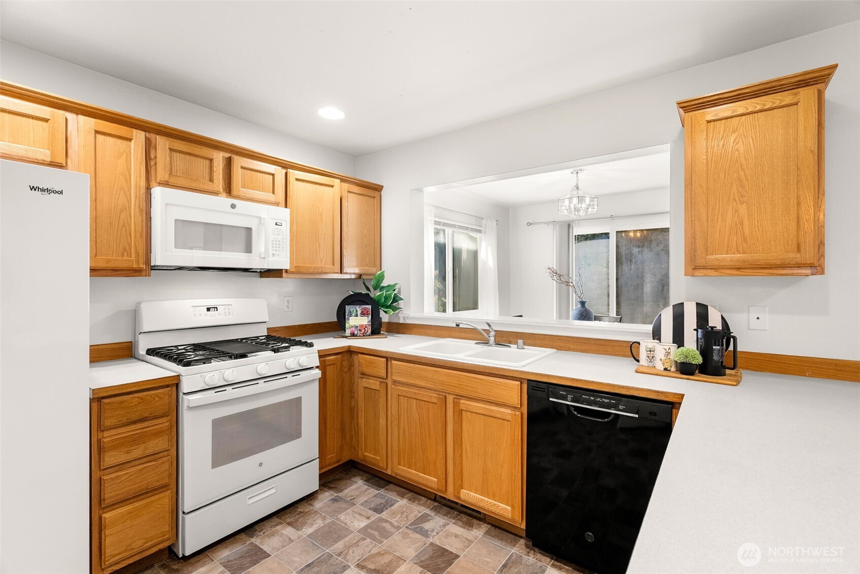 11051 Pansy Place NW