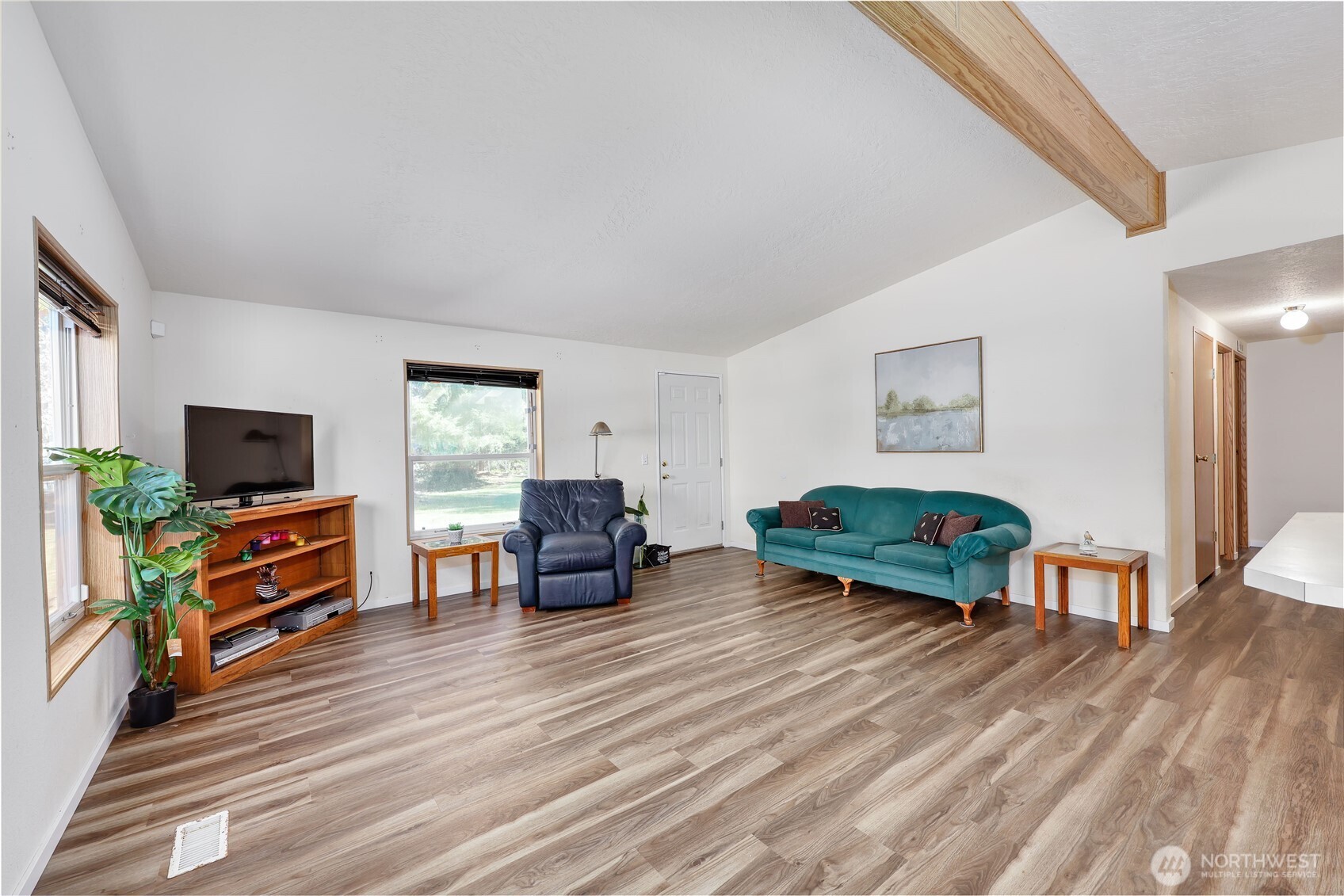 11591 NE Hansen Lane