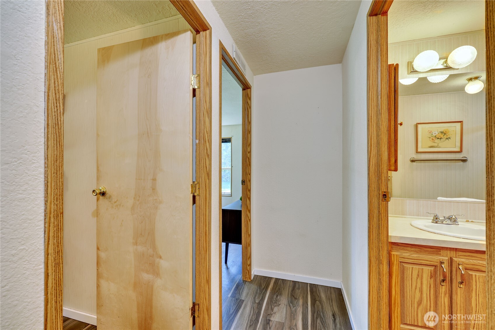 11591 NE Hansen Lane