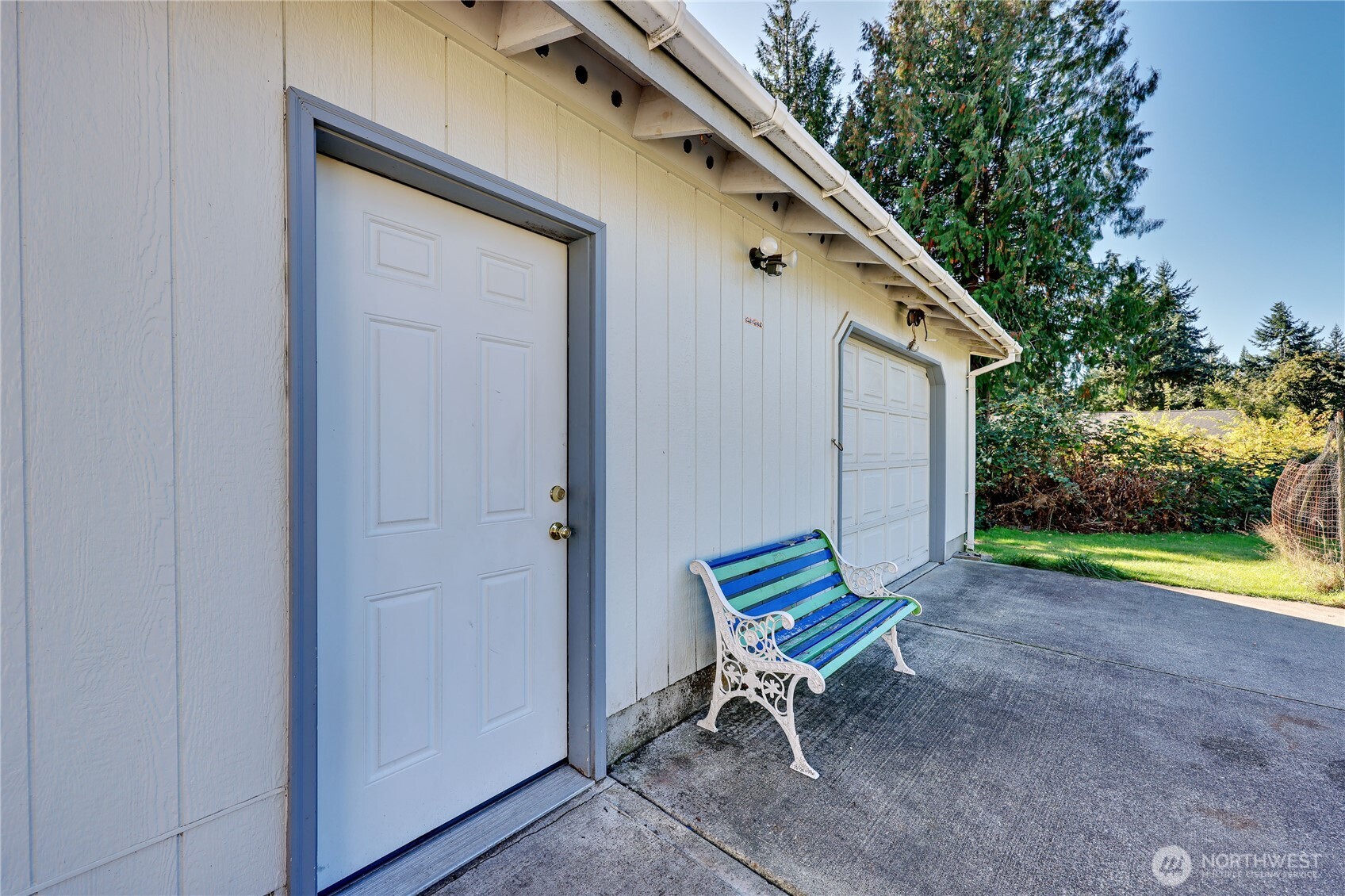 11591 NE Hansen Lane