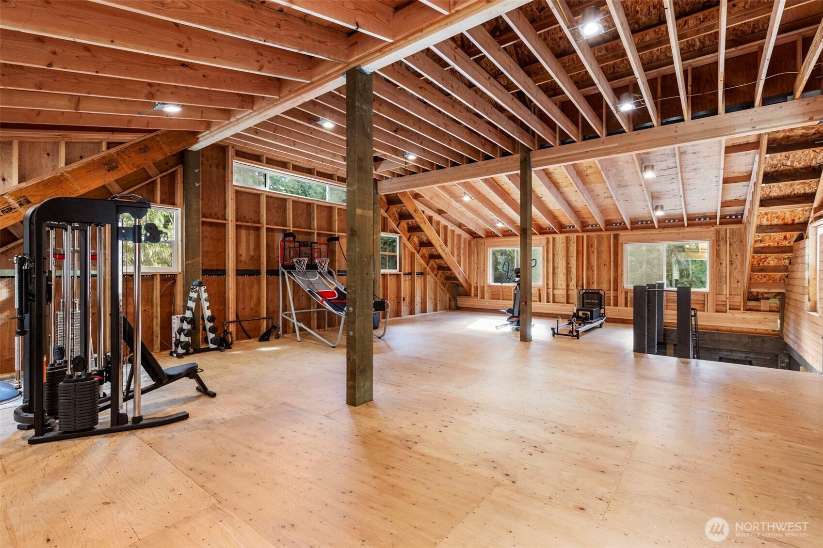 7698 Westerly Lane NE