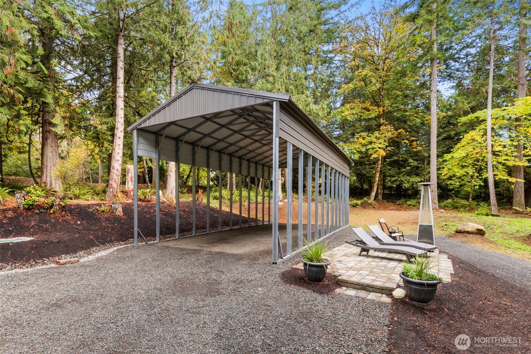 7698 Westerly Lane NE