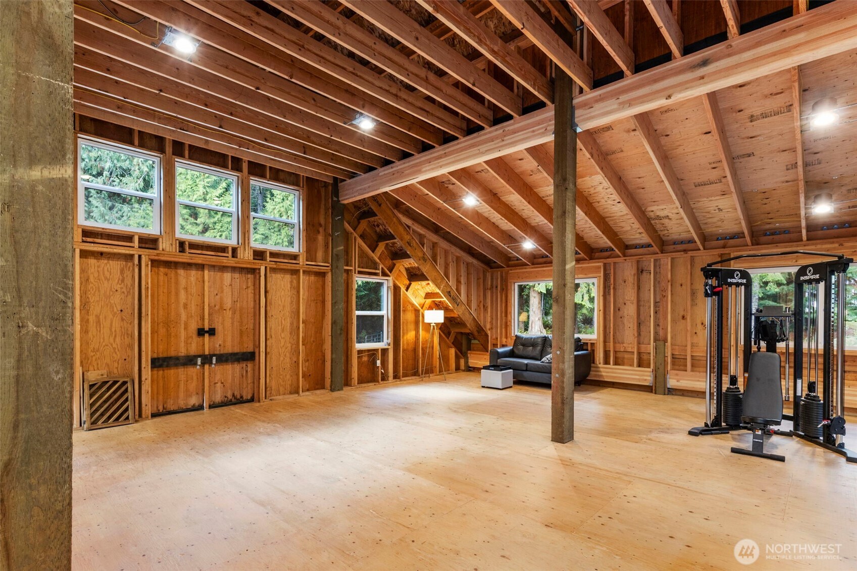 7698 Westerly Lane NE