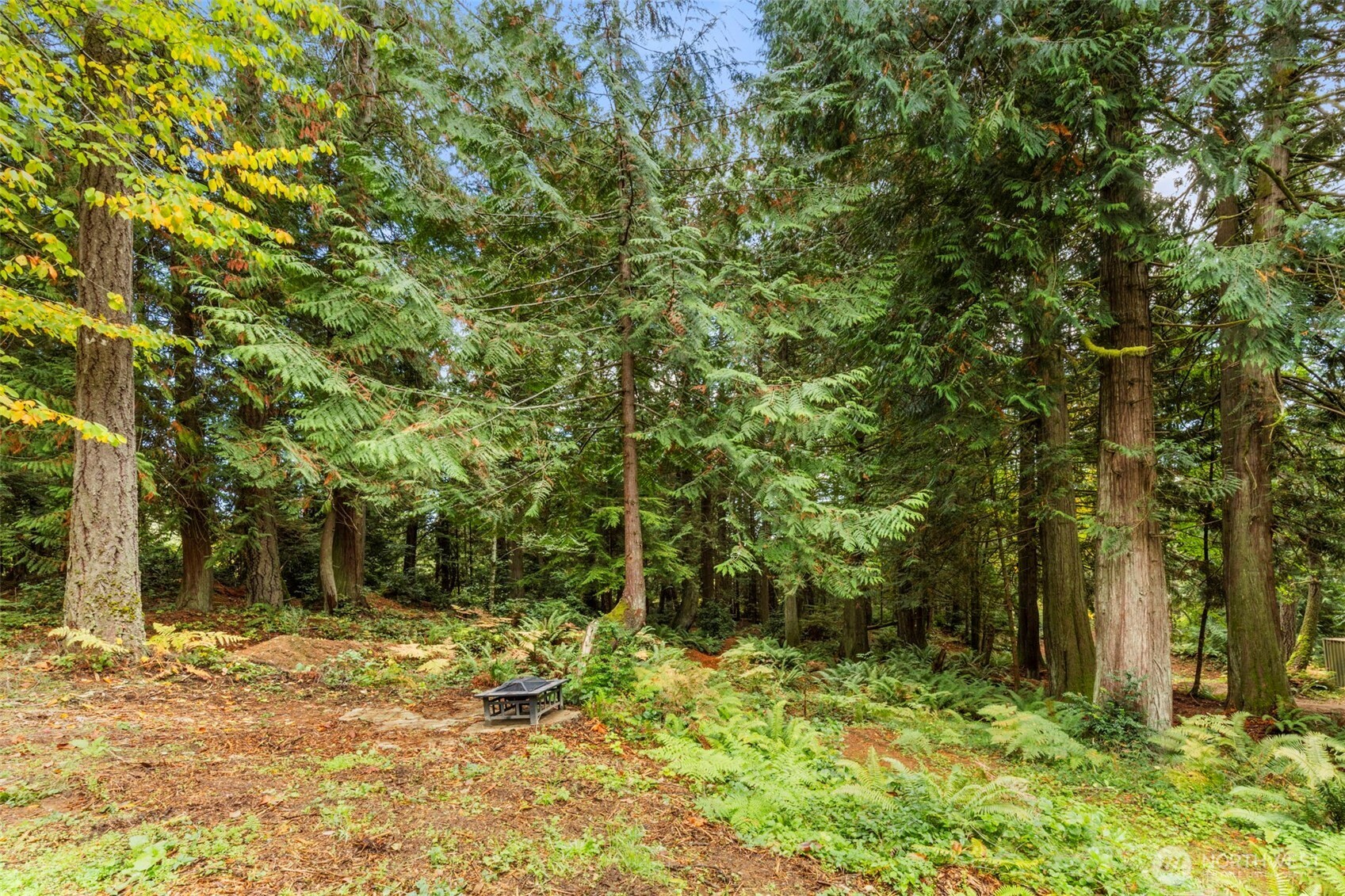 7698 Westerly Lane NE