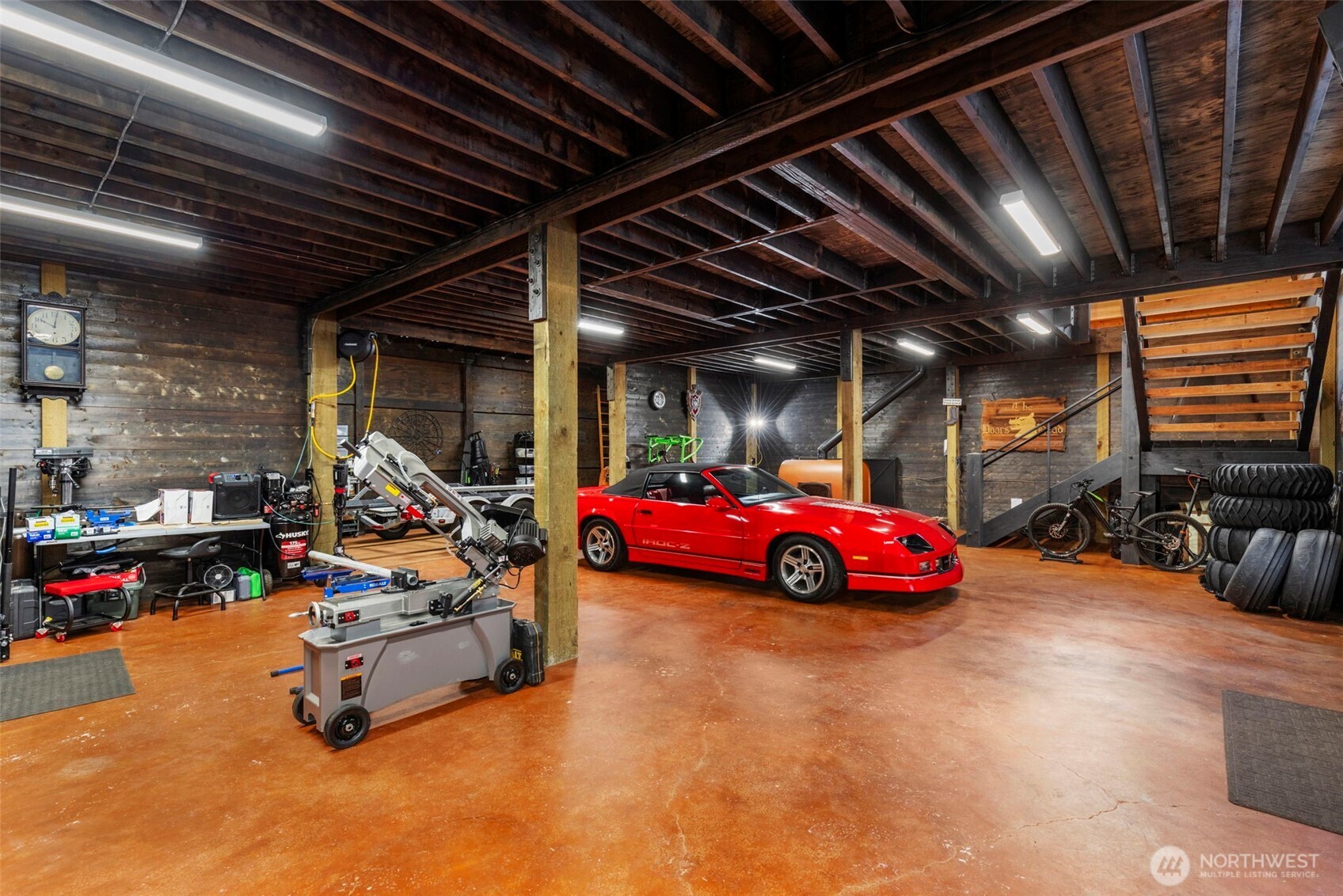 7698 Westerly Lane NE