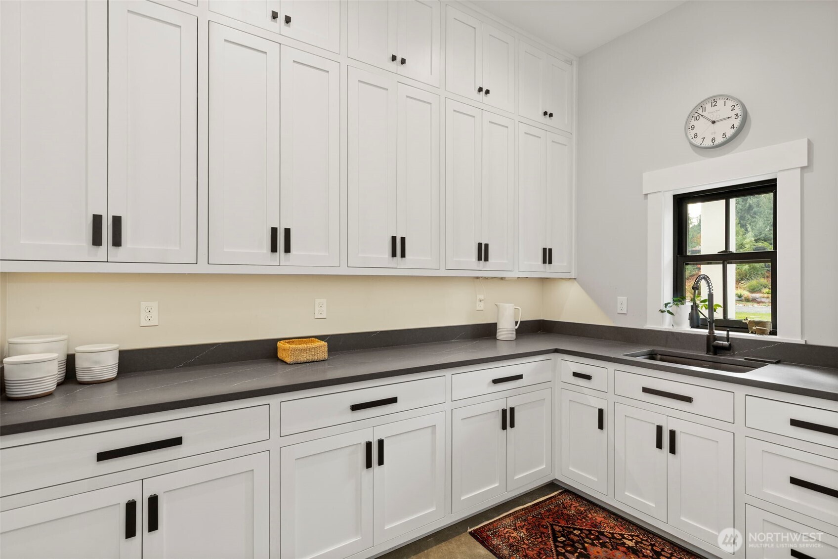 6565 NE Twin Spits Road