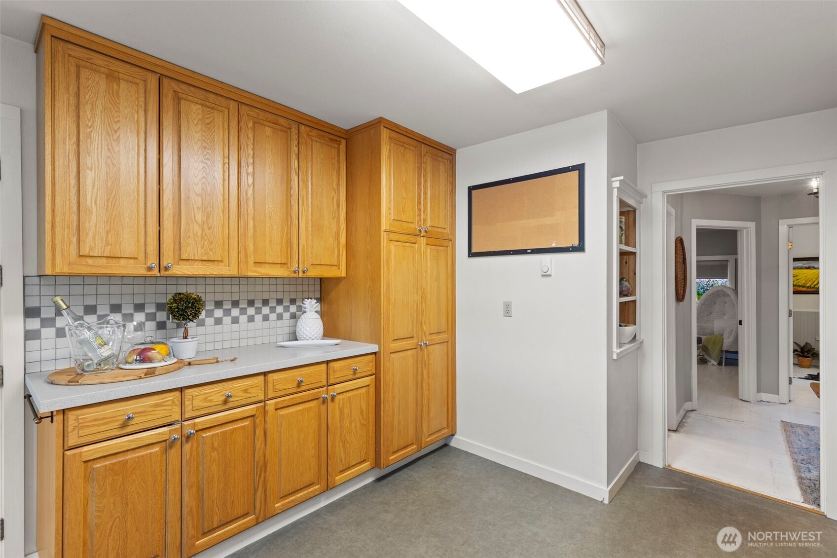 6725 NE Sid Price Road