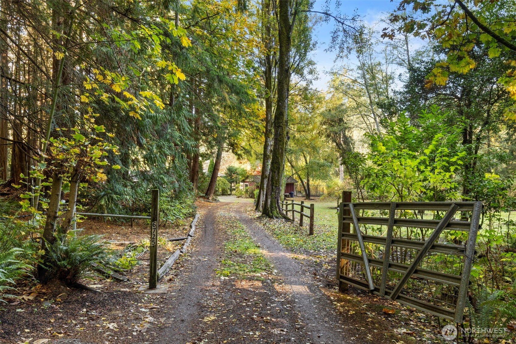 6725 NE Sid Price Road