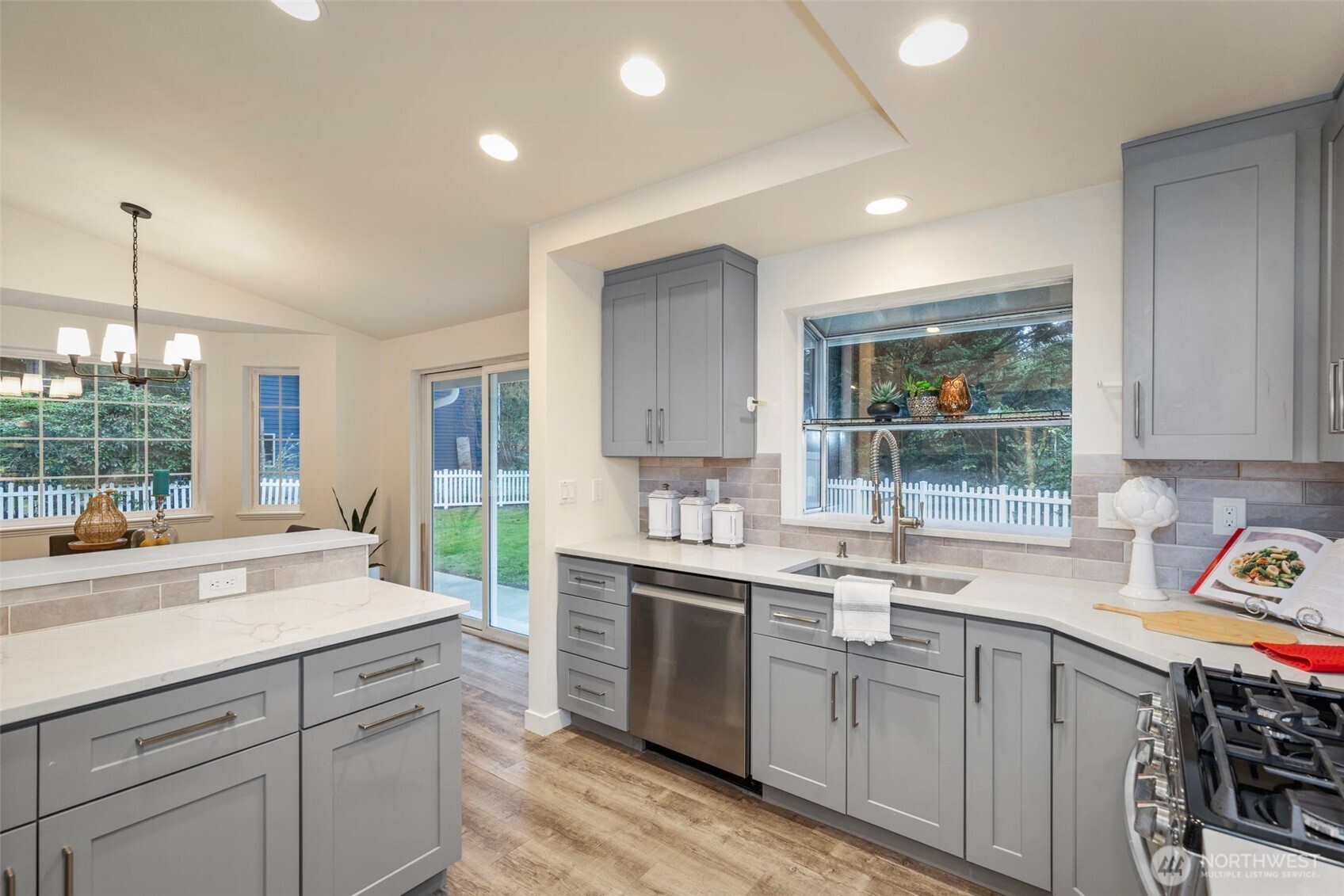 37099 Cypress Drive NE