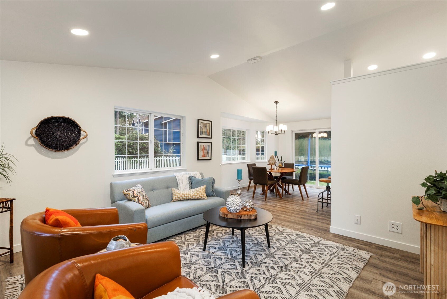 37099 Cypress Drive NE