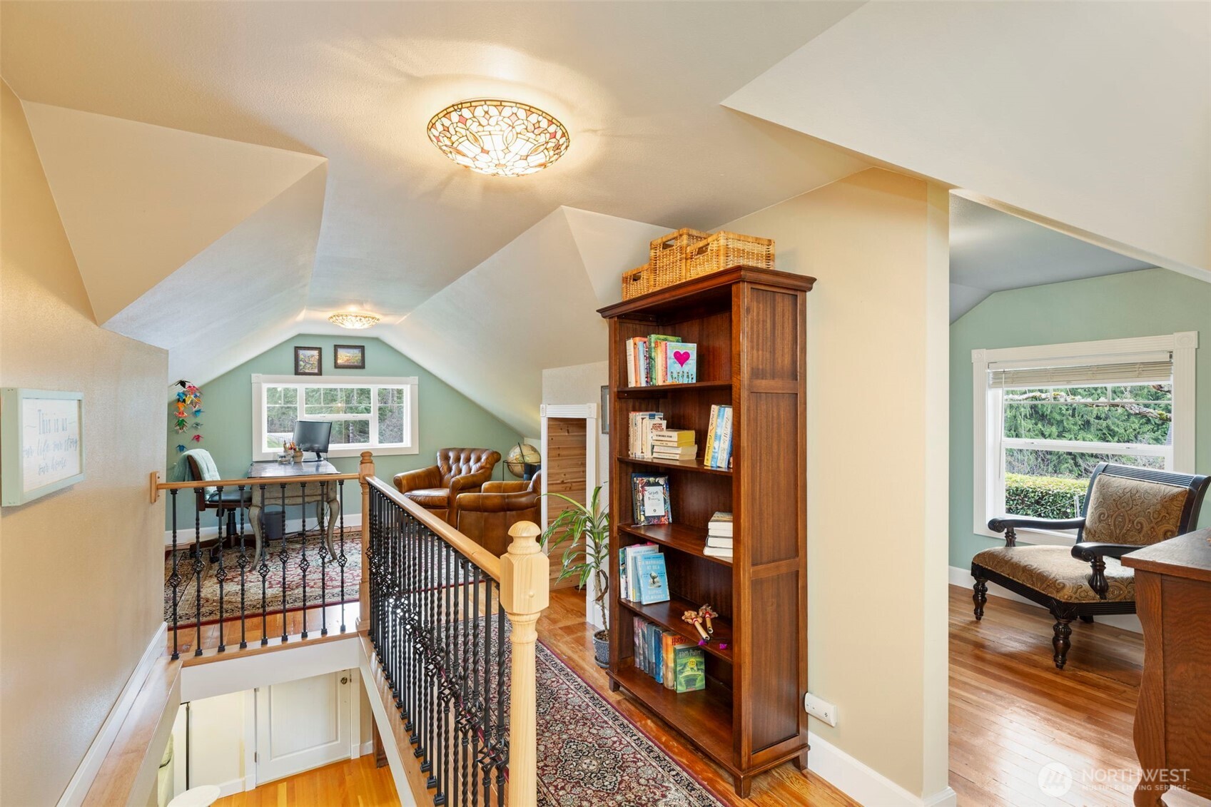 8964 NE State Hwy 104