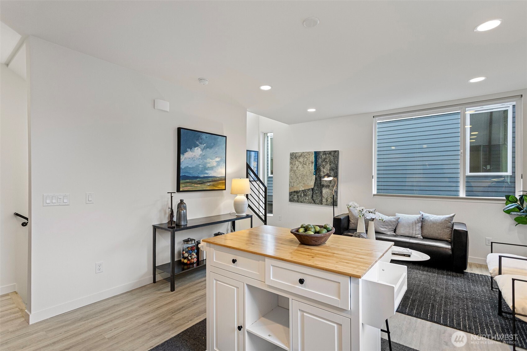 2527 29th Avenue S Unit: B