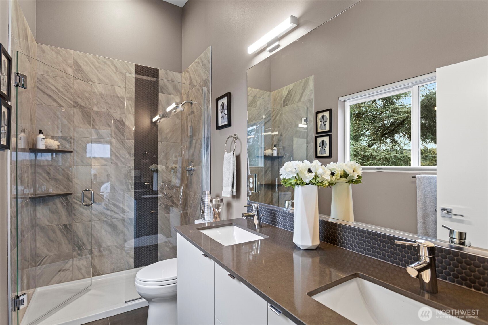 2527 29th Avenue S Unit: B