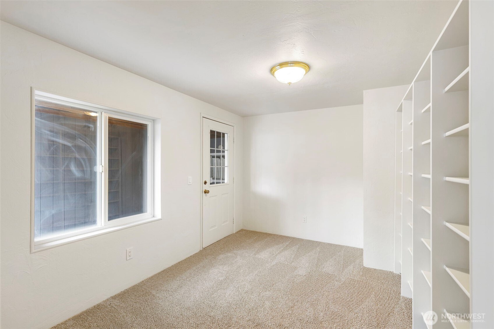 1754 NE Mesford Road Unit: 38