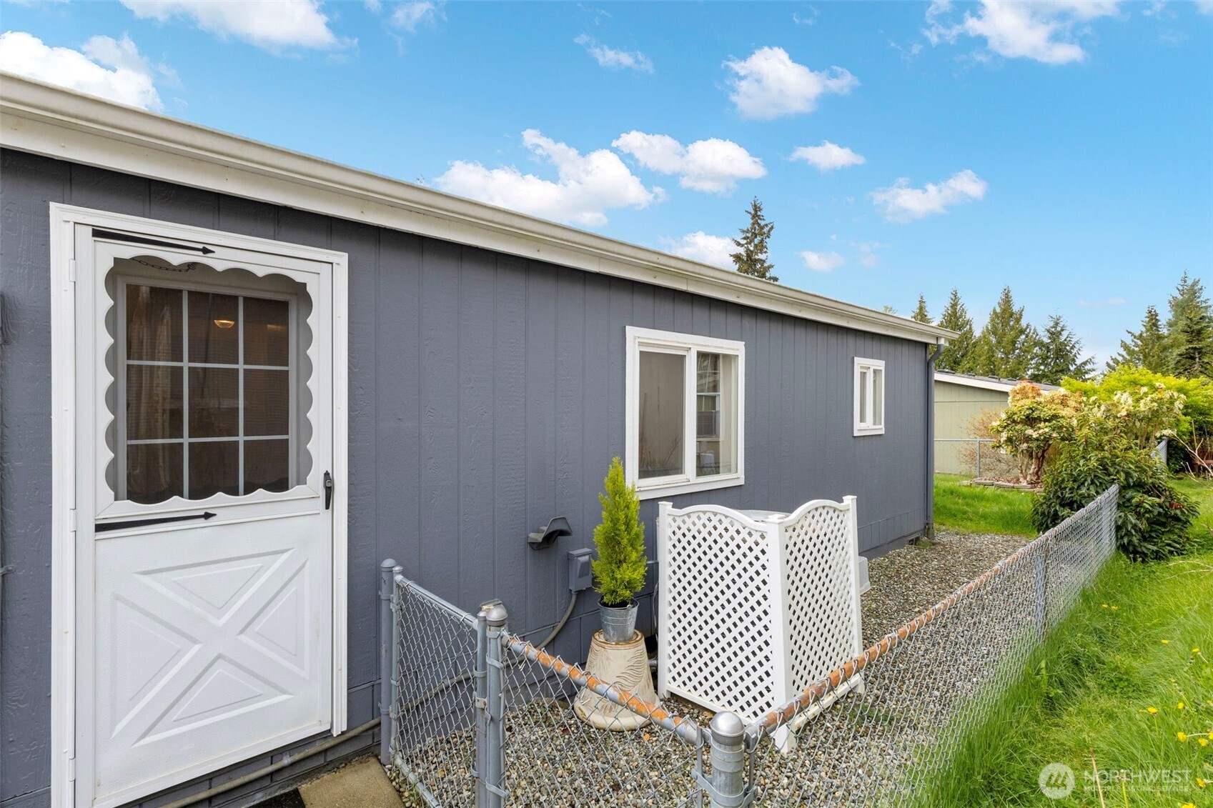 1754 NE Mesford Road Unit: 38