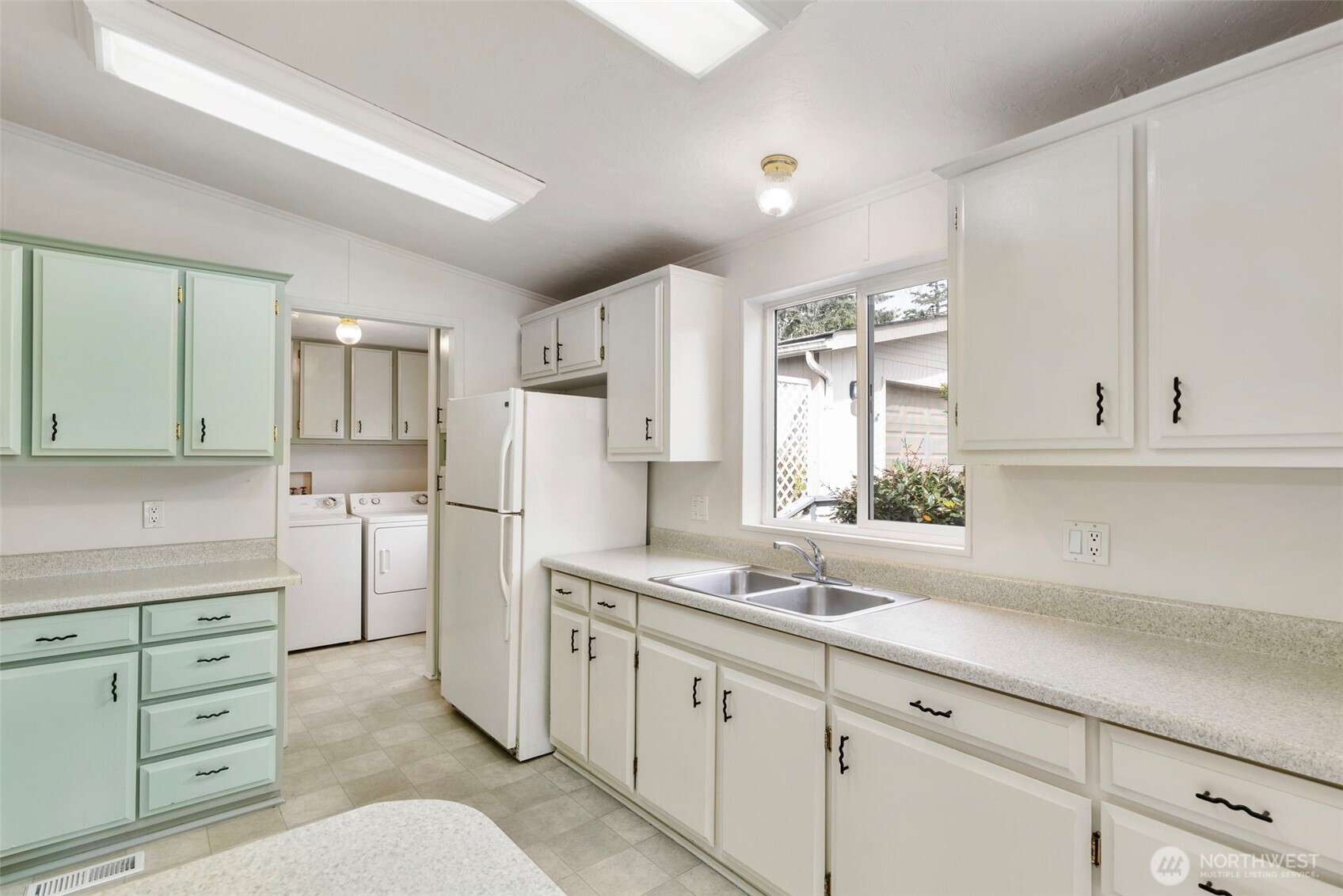 1754 NE Mesford Road Unit: 38