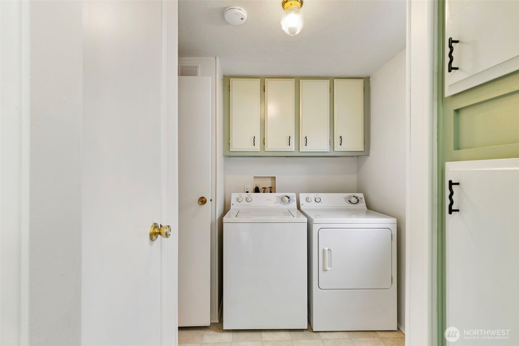 1754 NE Mesford Road Unit: 38