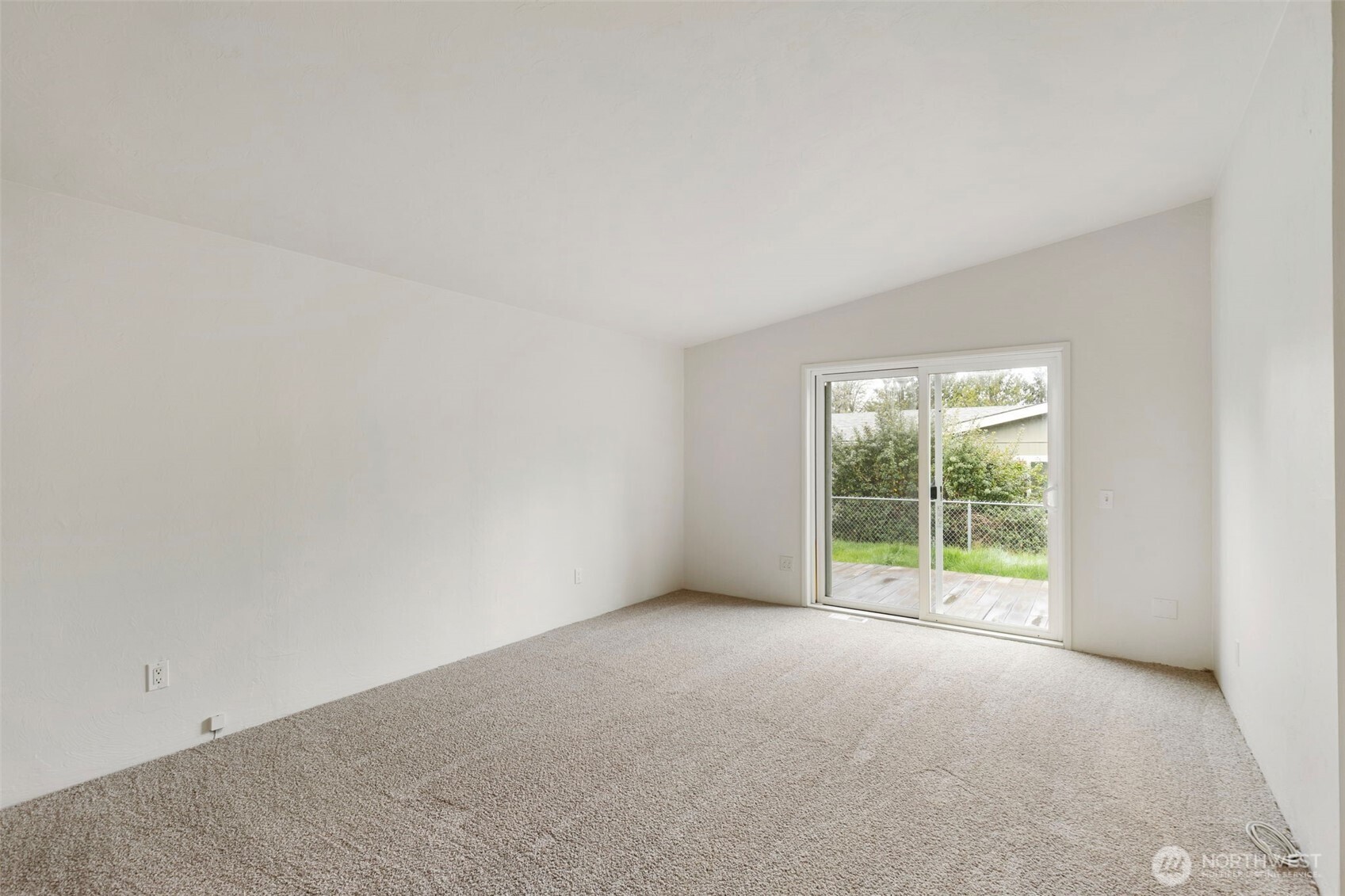 1754 NE Mesford Road Unit: 38