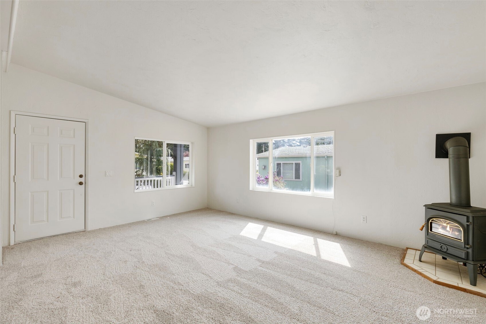 1754 NE Mesford Road Unit: 38