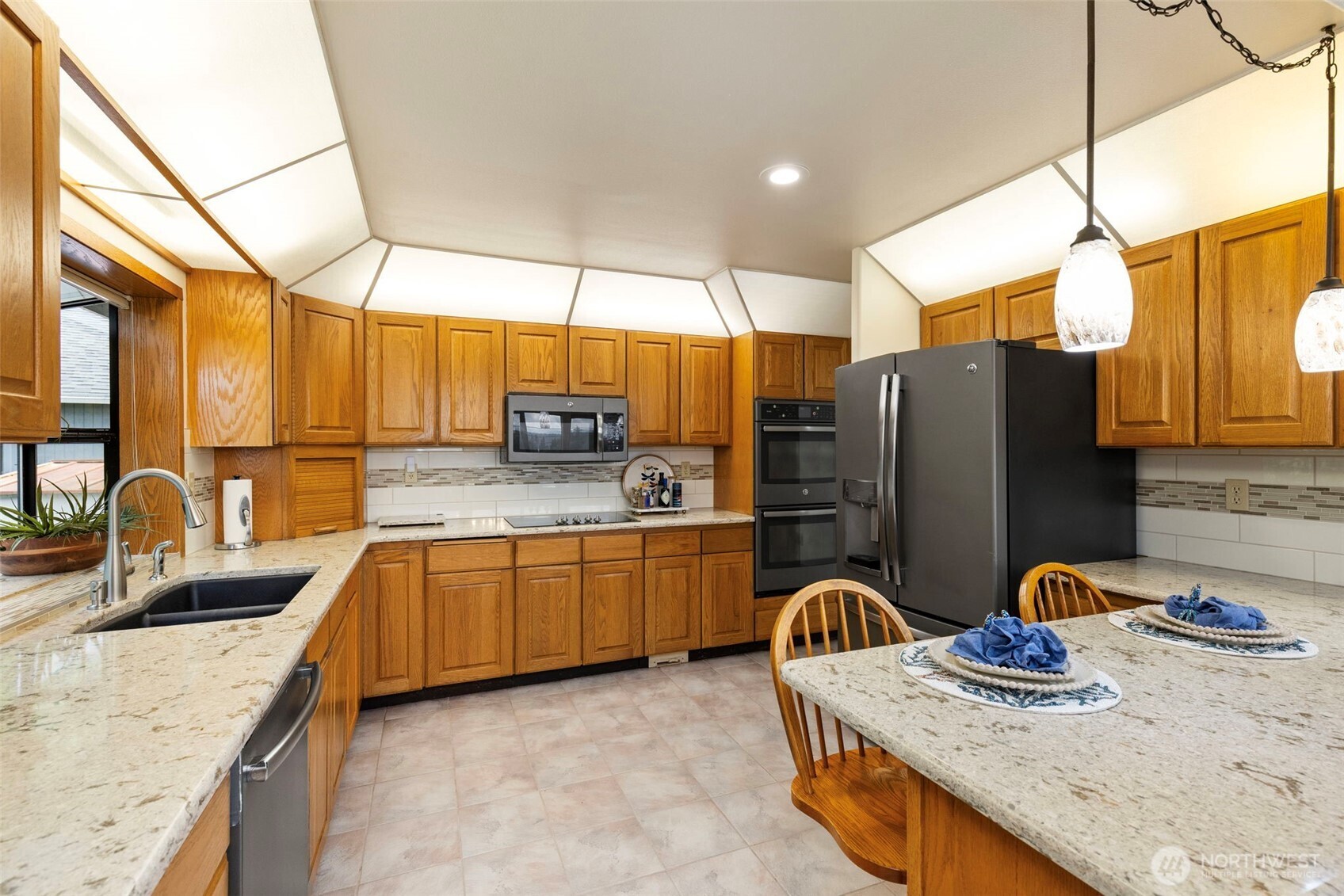 37788 Hood Canal Drive NE