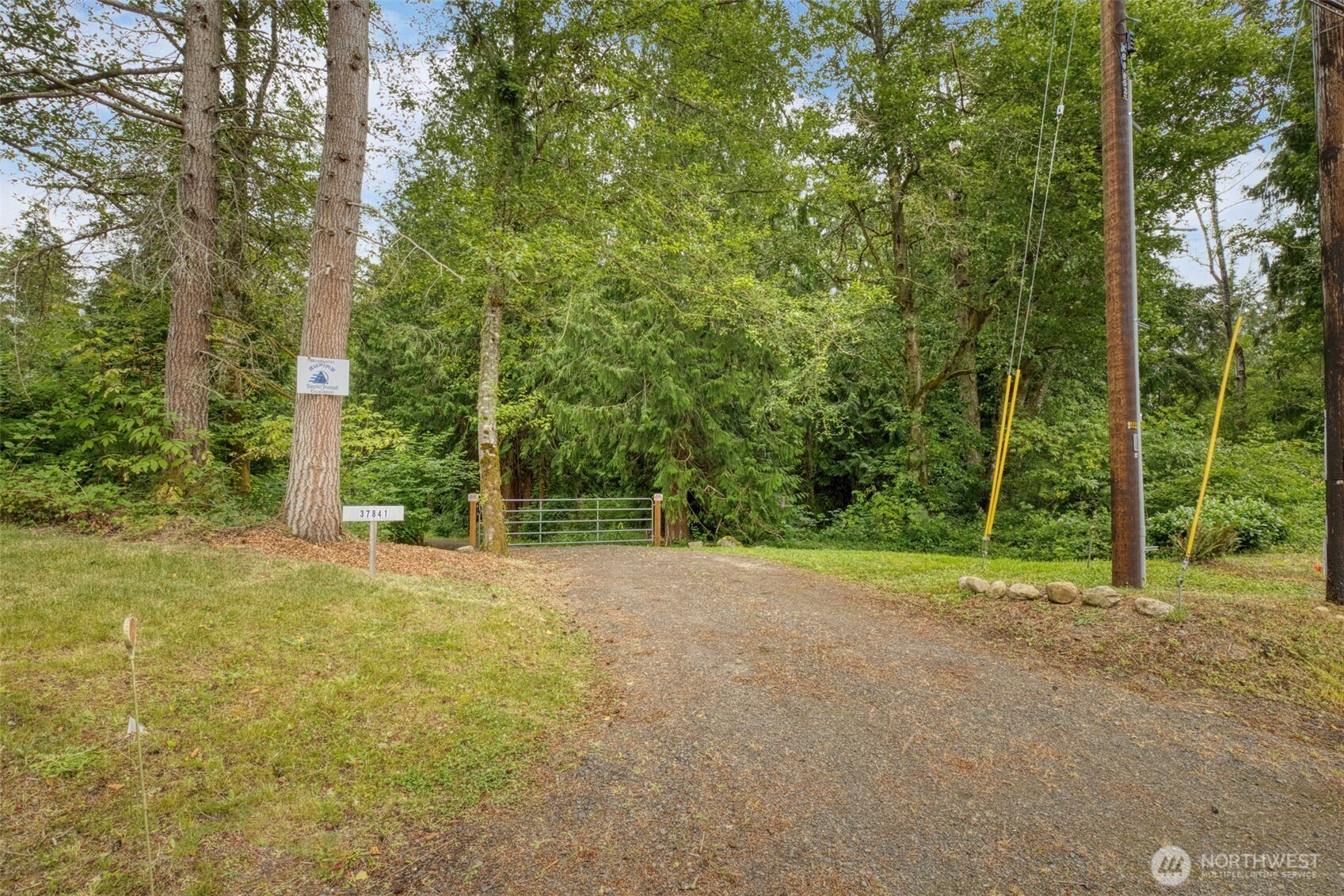 37841 Hansville Road NE