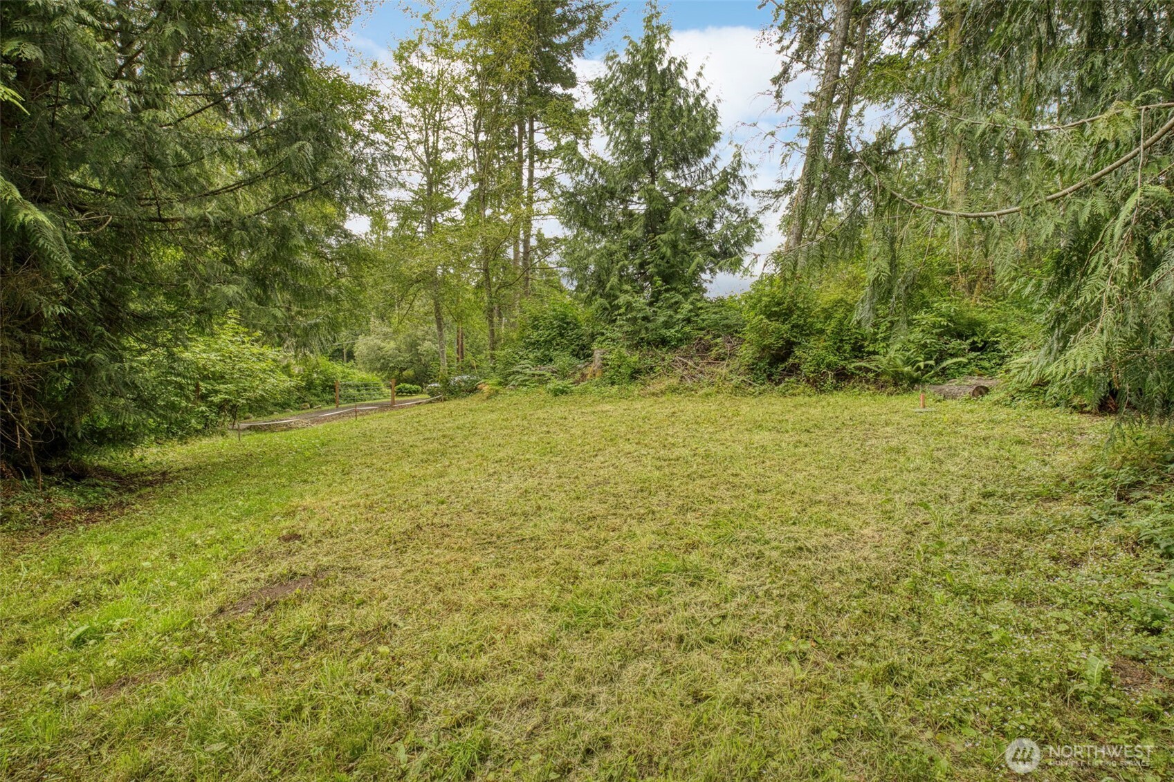 37841 Hansville Road NE
