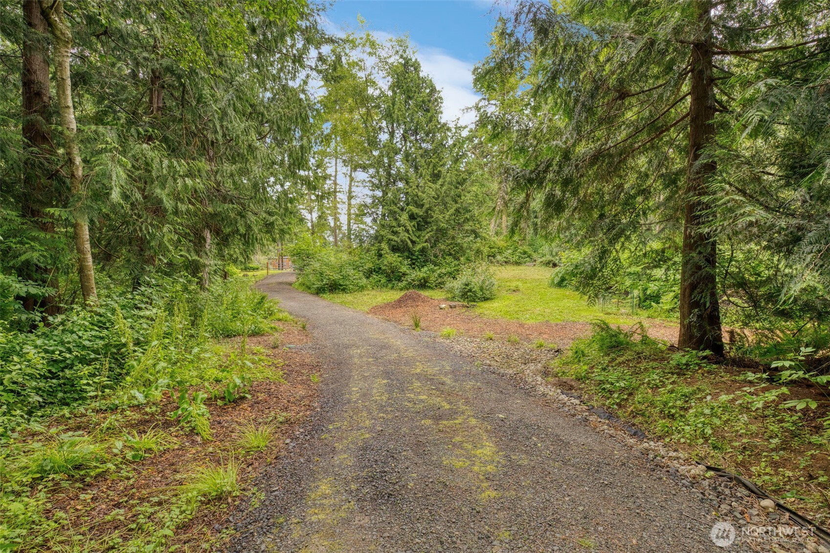 37841 Hansville Road NE
