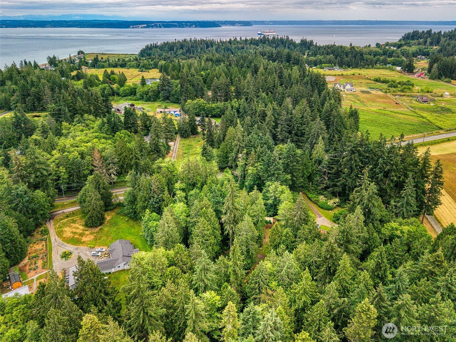 37841 Hansville Road NE