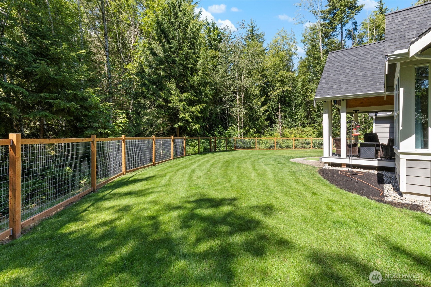 29513 Parcells Road NE