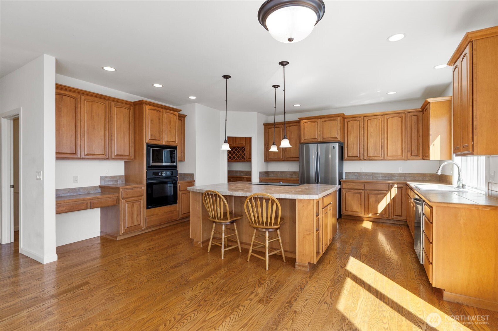 11543 NE Skyward Loop