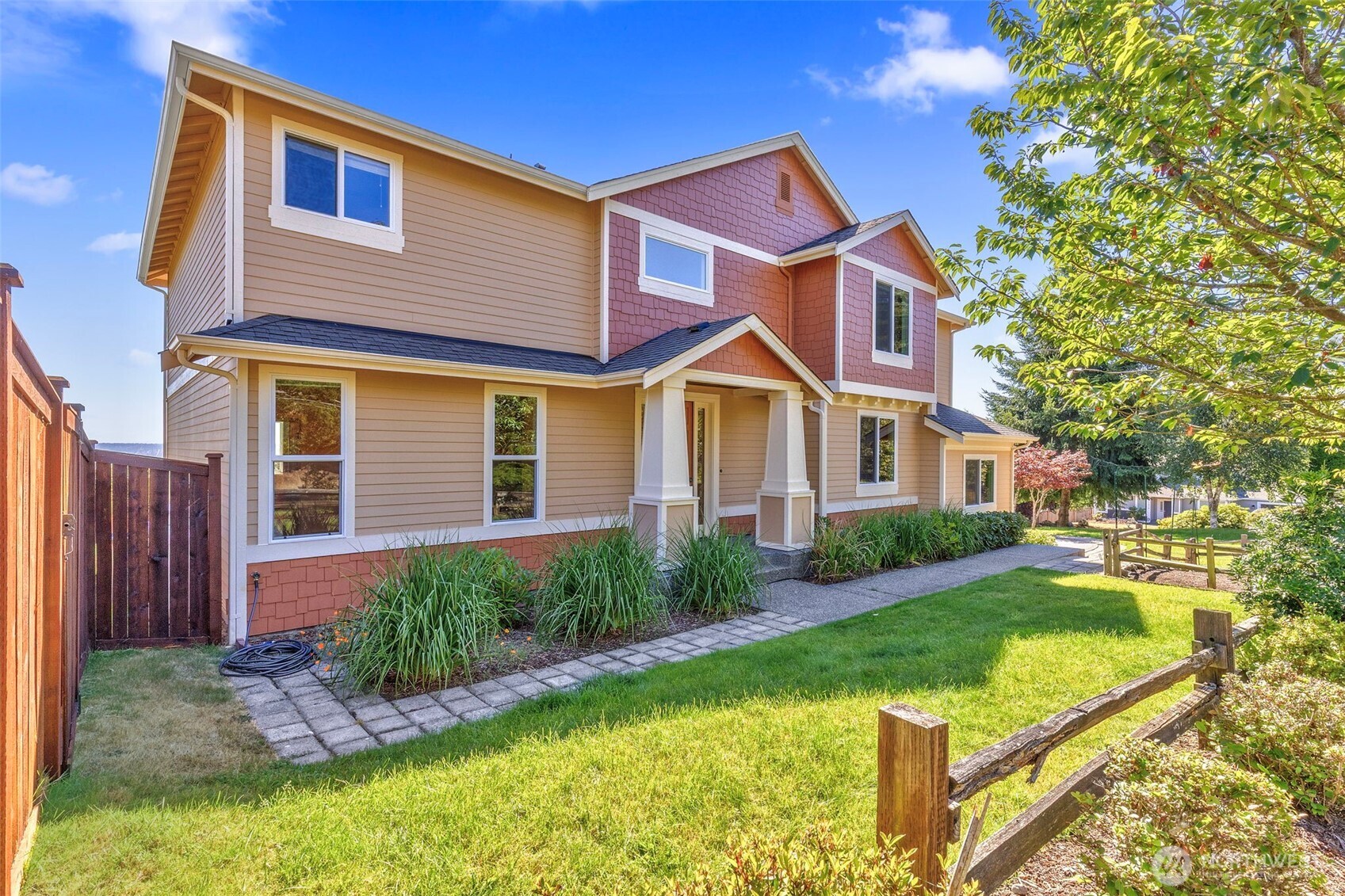 11543 NE Skyward Loop