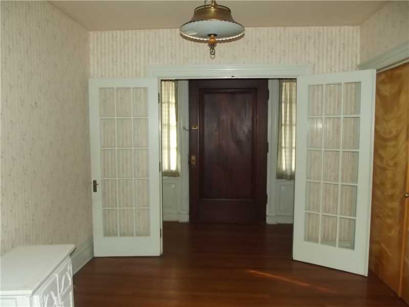 18 ELM Street