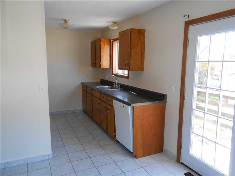 29 MEADOWVIEW Terrace