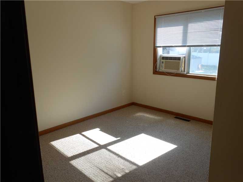 29 MEADOWVIEW Terrace