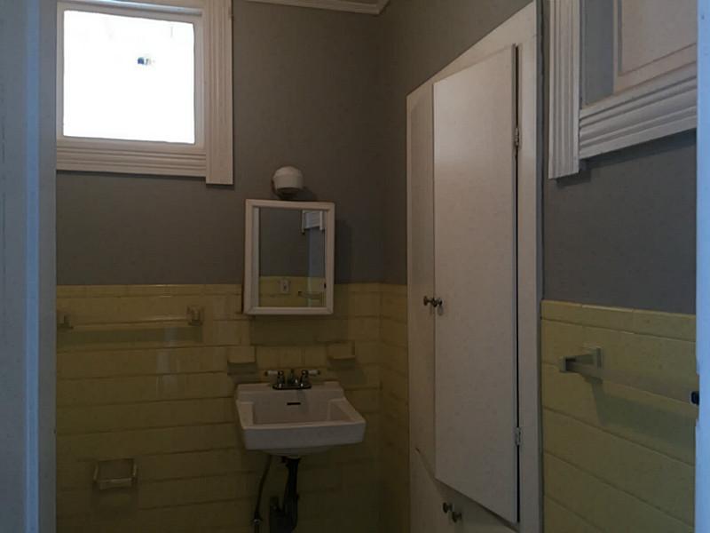 25 GRANITE Street 2nd floor