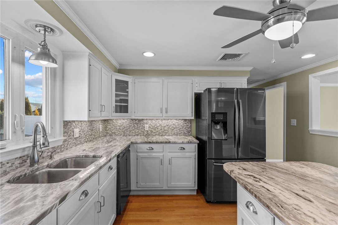 118 Eden Crest Drive