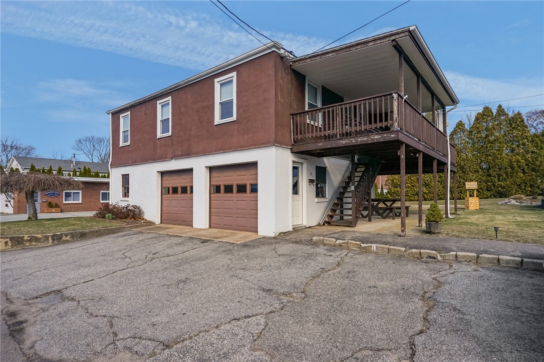 3 COLUMBUS Avenue