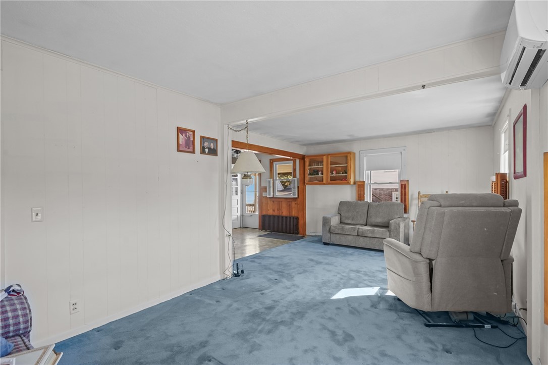 3 COLUMBUS Avenue