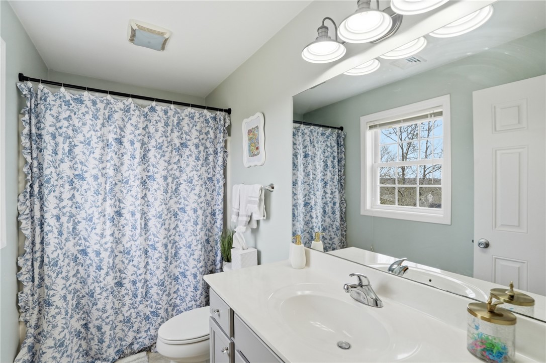19 Fieldstone Way