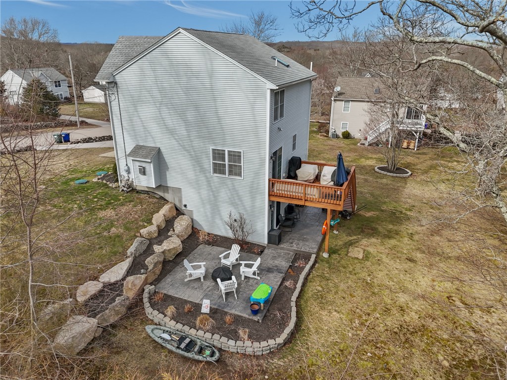 19 Fieldstone Way