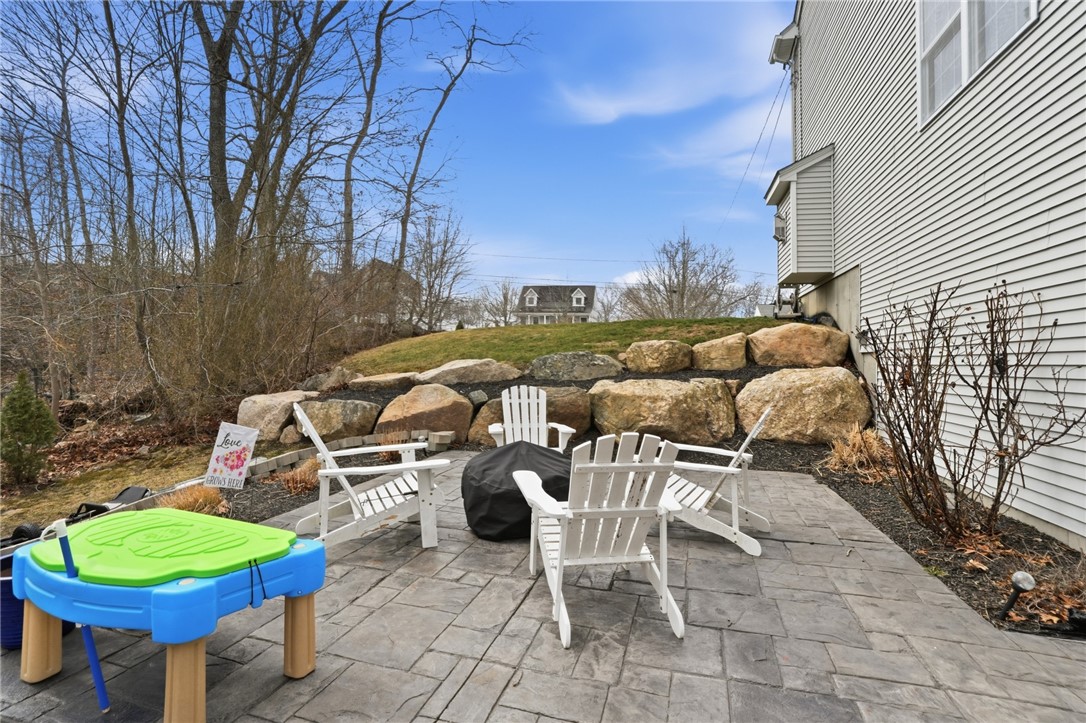 19 Fieldstone Way