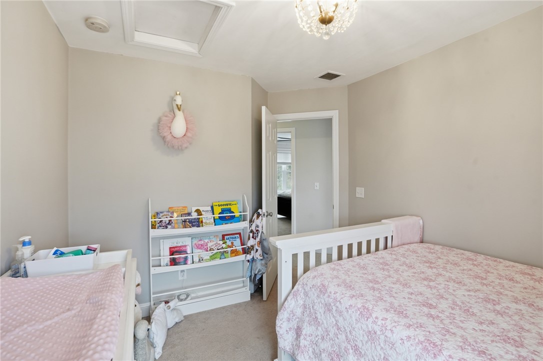 19 Fieldstone Way