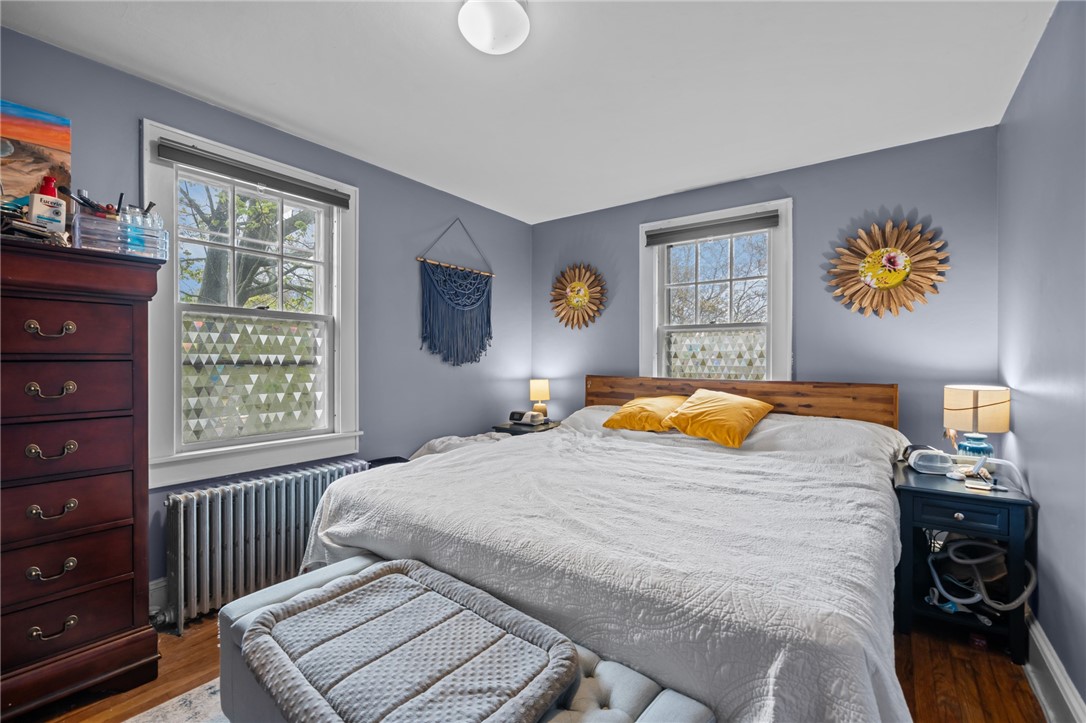 8 Perkins Avenue